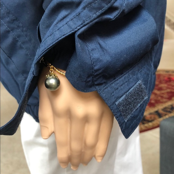 LPGA Collection Lightweight Hooded Jacket - Picture 5 of 7